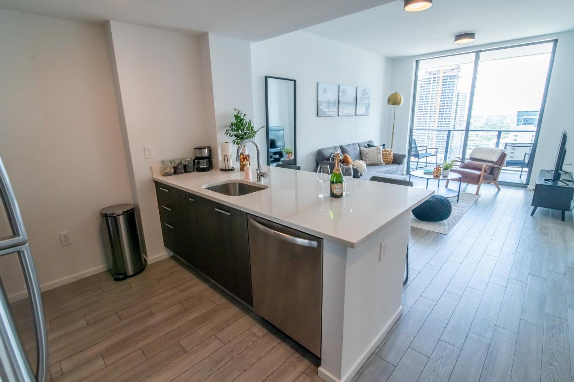 Luxurious King Bed Suite In Downtown 마이애미 외부 사진