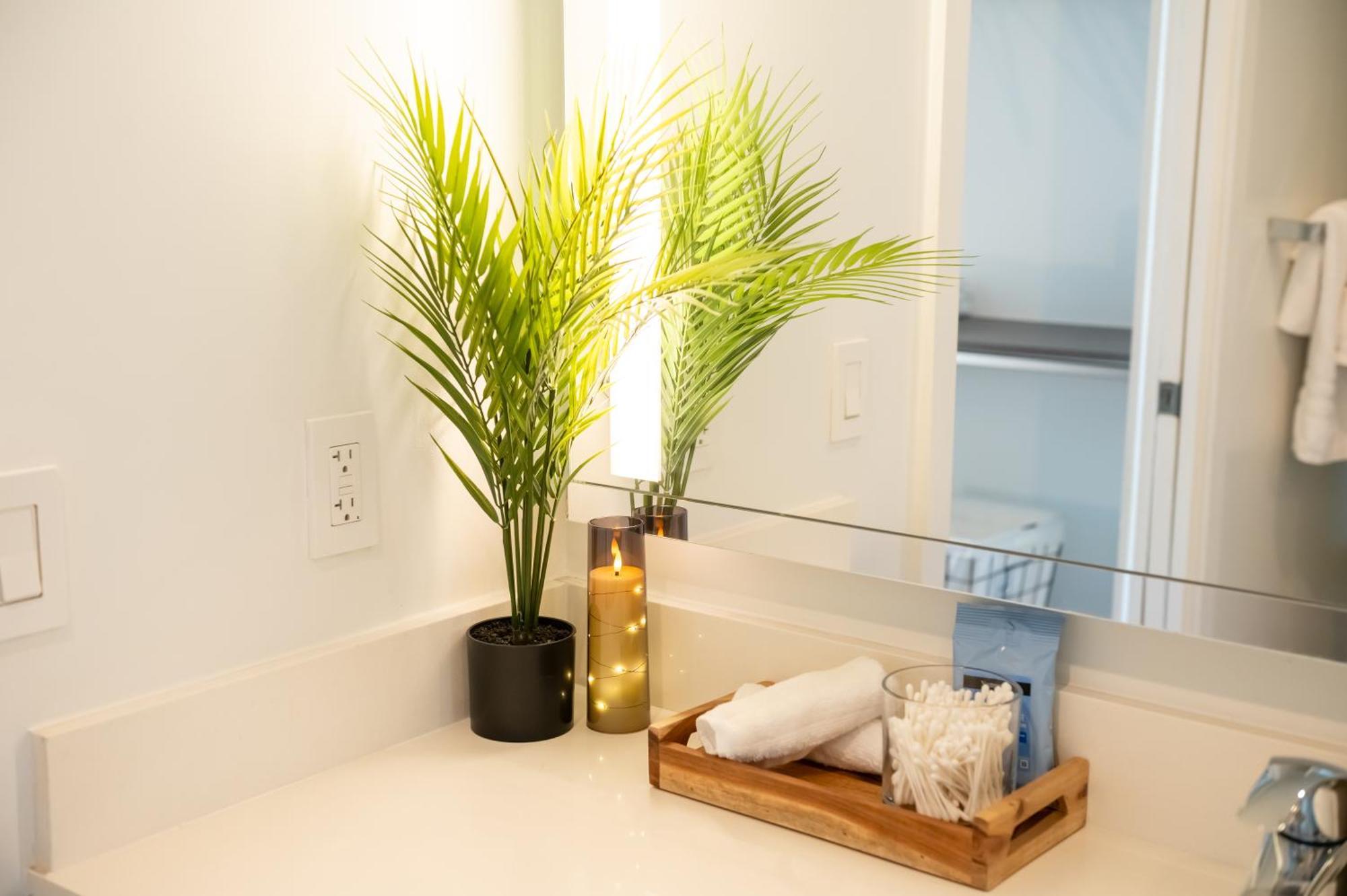 Luxurious King Bed Suite In Downtown 마이애미 외부 사진